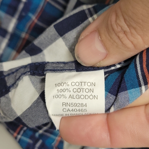 Button down shirt - Picture 4 of 4